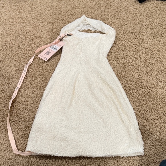 Oh Polly dress size 0. NWT. Beautiful dress! - Picture 2 of 5